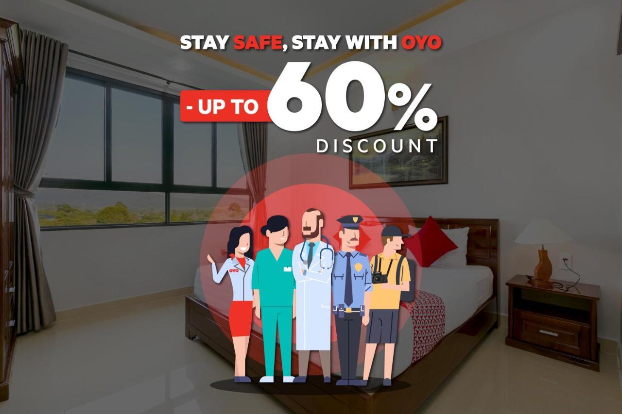Oyo 747 Cipunegara Residence Surabaya Luaran gambar